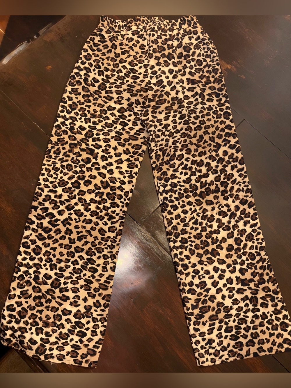 Ambiance Apparel- Women’s Leopard Wide Leg Pants- Large✅LIKE NEW
